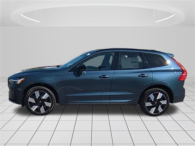 2025 Volvo XC60 Plug-In Hybrid Plus