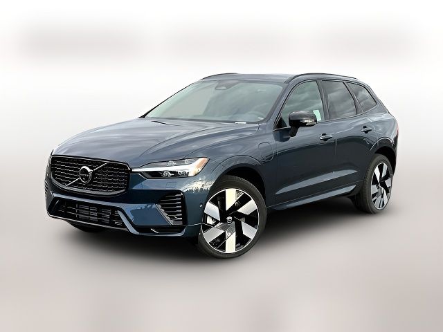 2025 Volvo XC60 Plug-In Hybrid Plus