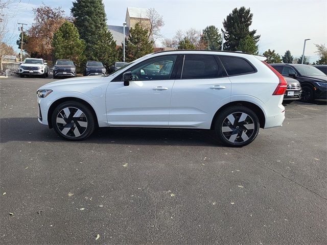 2025 Volvo XC60 Plug-In Hybrid Plus