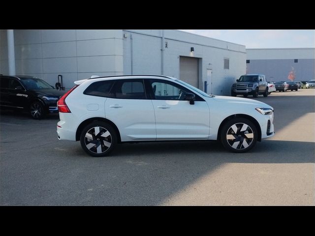 2025 Volvo XC60 Plug-In Hybrid Plus