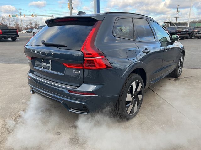 2025 Volvo XC60 Plug-In Hybrid Plus