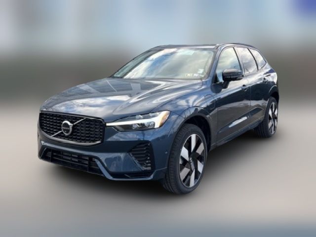 2025 Volvo XC60 Plug-In Hybrid Plus