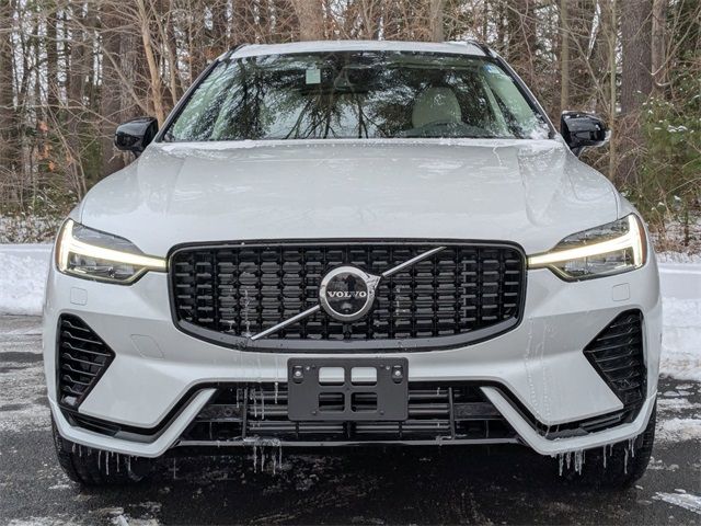 2025 Volvo XC60 Plug-In Hybrid Plus