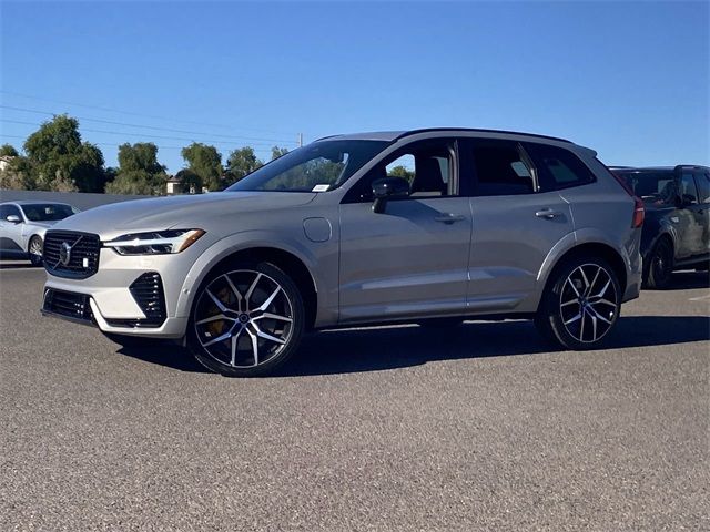 2025 Volvo XC60 Plug-In Hybrid Polestar Engineered