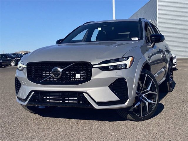 2025 Volvo XC60 Plug-In Hybrid Polestar Engineered