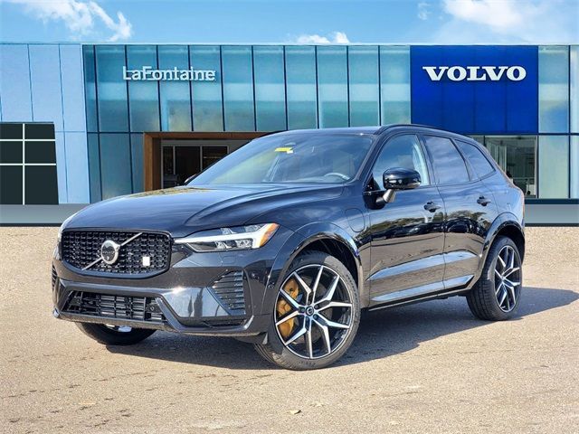 2025 Volvo XC60 Plug-In Hybrid Polestar Engineered