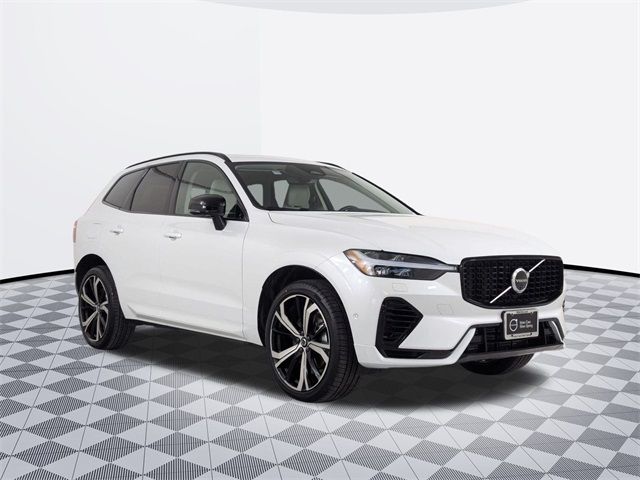 2025 Volvo XC60 Plug-In Hybrid Ultra