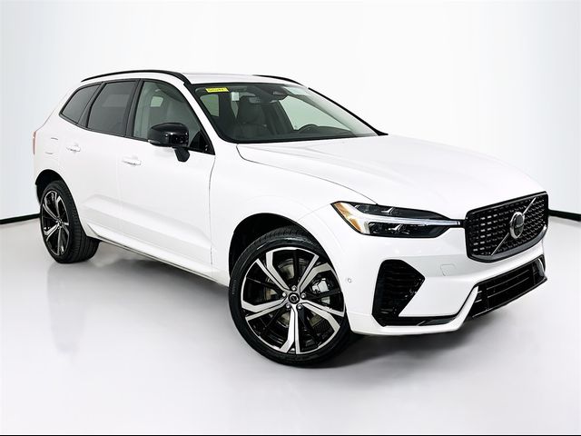 2025 Volvo XC60 Plug-In Hybrid Ultra