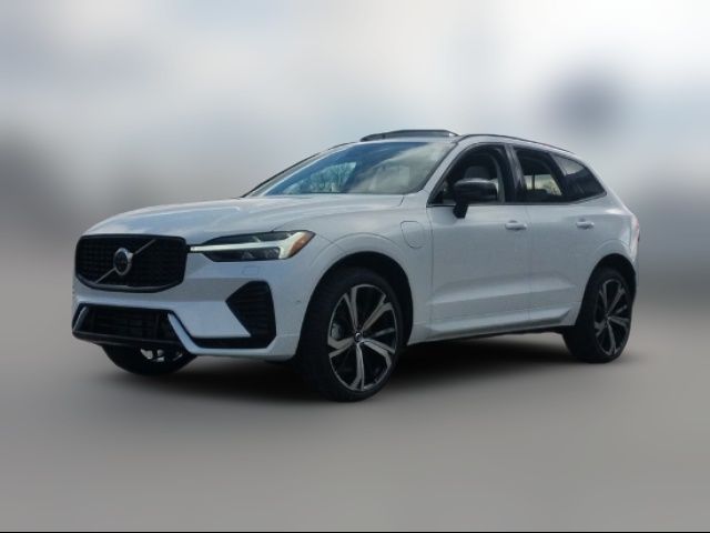 2025 Volvo XC60 Plug-In Hybrid Ultra