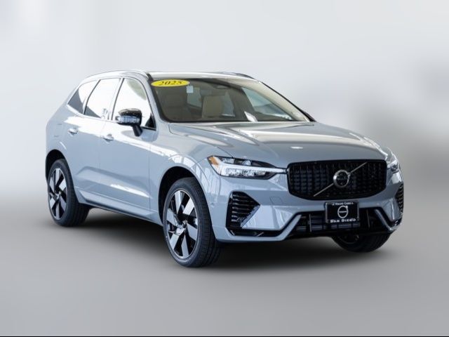 2025 Volvo XC60 Plug-In Hybrid Ultra