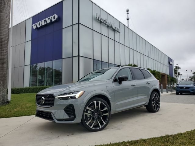 2025 Volvo XC60 Plug-In Hybrid Ultra