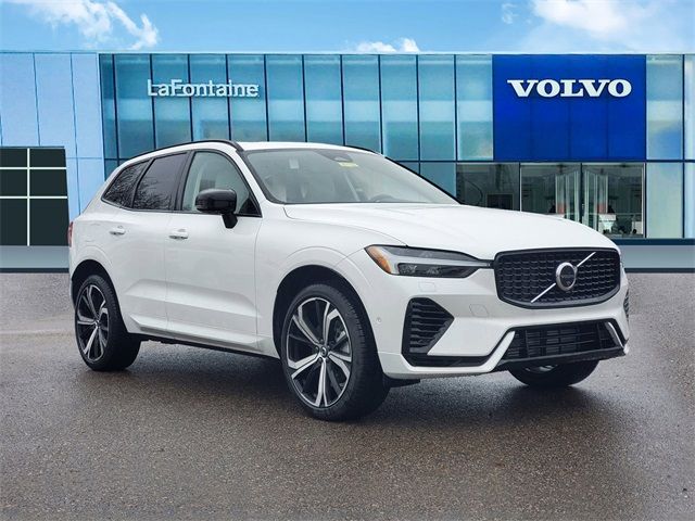 2025 Volvo XC60 Plug-In Hybrid Ultra