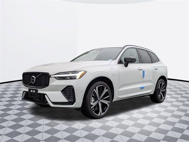 2025 Volvo XC60 Plug-In Hybrid Ultra