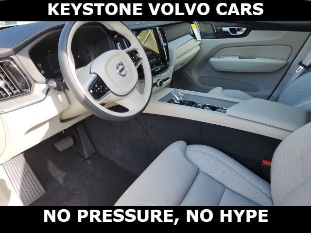 2025 Volvo XC60 Plug-In Hybrid Ultra