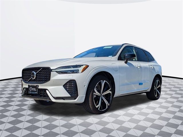 2025 Volvo XC60 Plug-In Hybrid Ultra