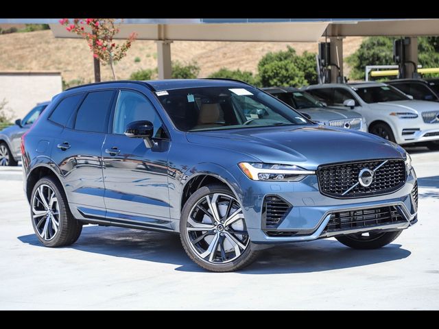 2025 Volvo XC60 Plug-In Hybrid Ultra