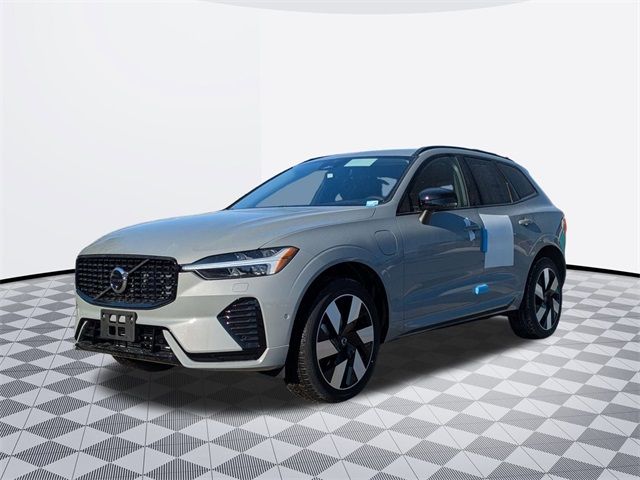 2025 Volvo XC60 Plug-In Hybrid Ultra