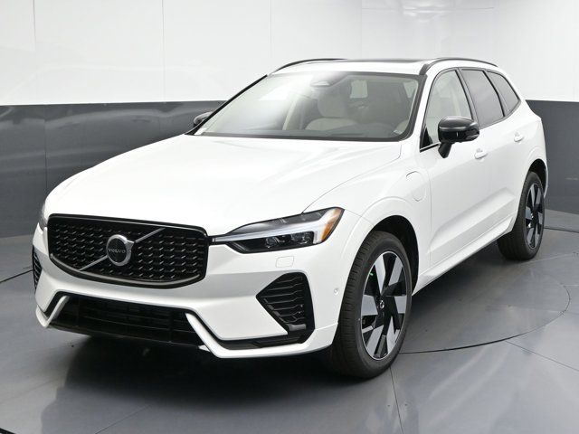 2025 Volvo XC60 Plug-In Hybrid Ultra