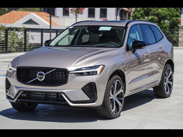 2025 Volvo XC60 Plug-In Hybrid Ultra