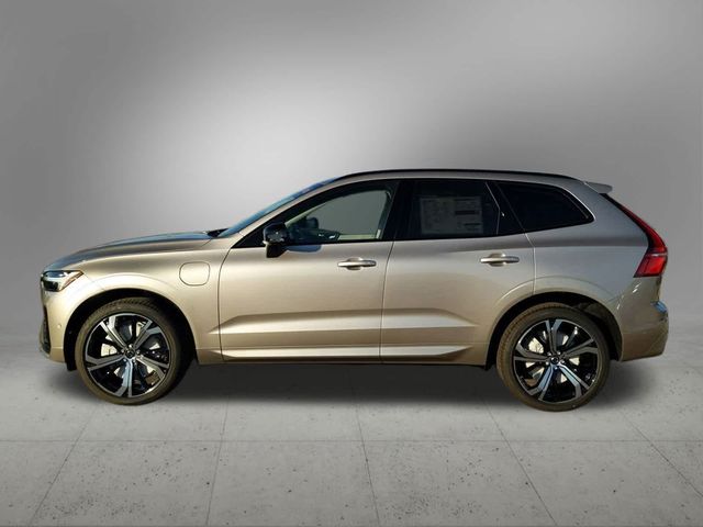 2025 Volvo XC60 Plug-In Hybrid Ultra