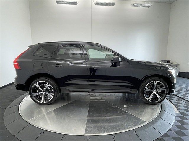 2025 Volvo XC60 Plug-In Hybrid Ultra