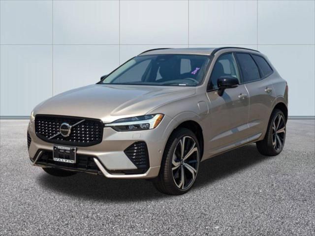 2025 Volvo XC60 Plug-In Hybrid Ultra