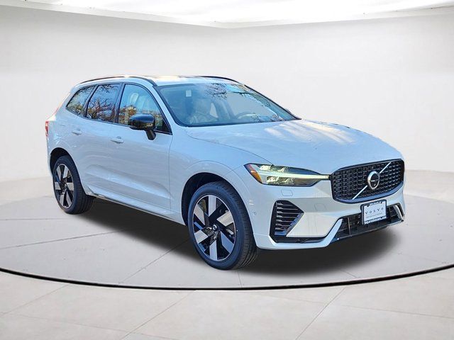 2025 Volvo XC60 Plug-In Hybrid Ultra