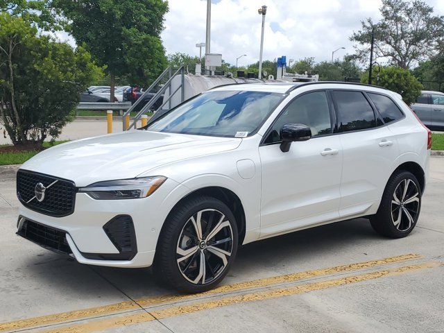 2025 Volvo XC60 Plug-In Hybrid Ultra