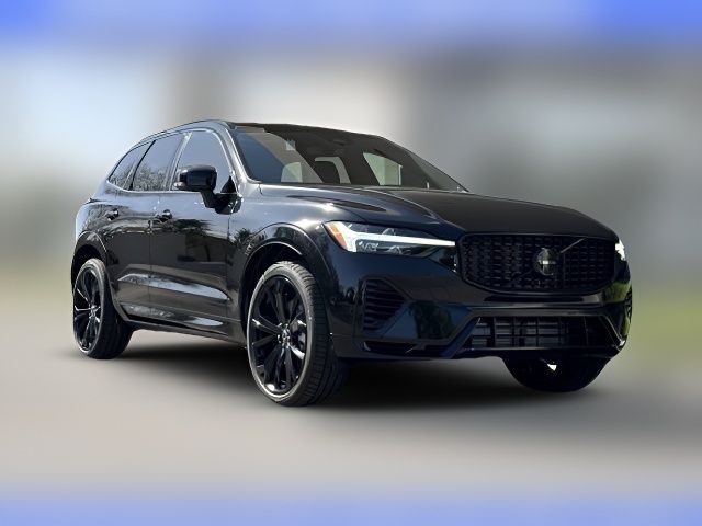 2025 Volvo XC60 Plug-In Hybrid Ultra Black Edition