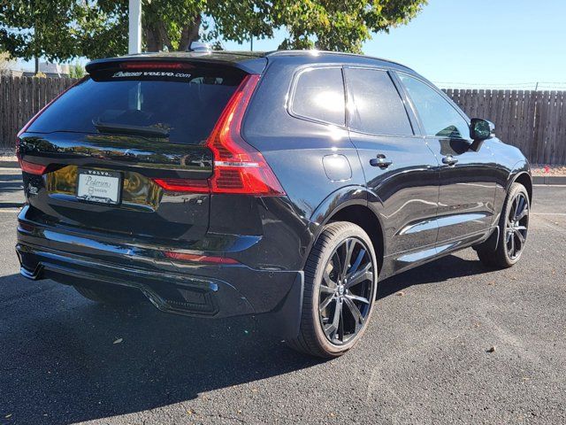 2025 Volvo XC60 Plug-In Hybrid Ultra Black Edition