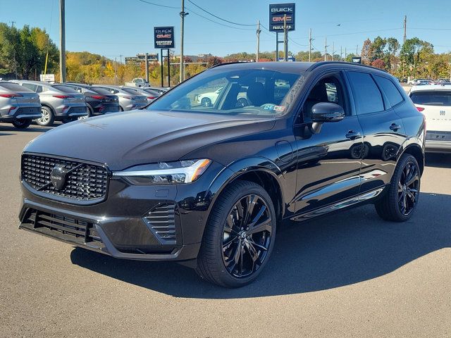 2025 Volvo XC60 Plug-In Hybrid Ultra Black Edition