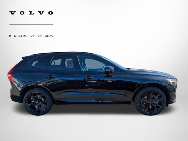 2025 Volvo XC60 Plug-In Hybrid Ultra Black Edition