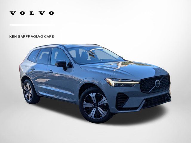 2025 Volvo XC60 Plug-In Hybrid Core