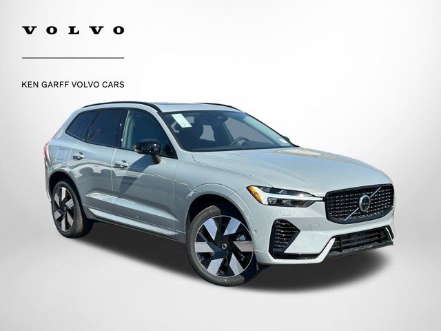 2025 Volvo XC60 Plug-In Hybrid Plus