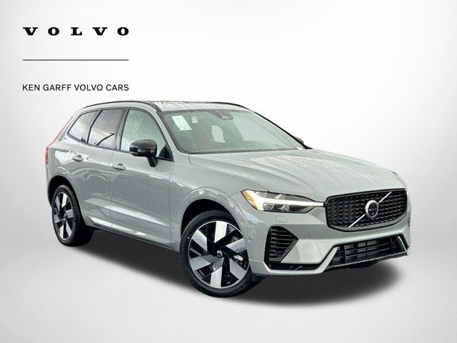 2025 Volvo XC60 Plug-In Hybrid Plus