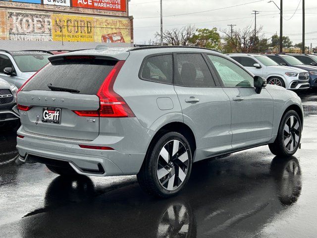 2025 Volvo XC60 Plug-In Hybrid Plus