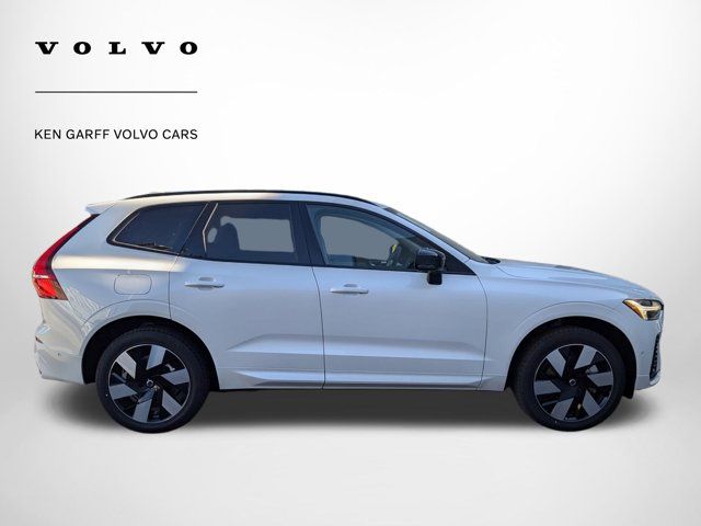 2025 Volvo XC60 Plug-In Hybrid Plus