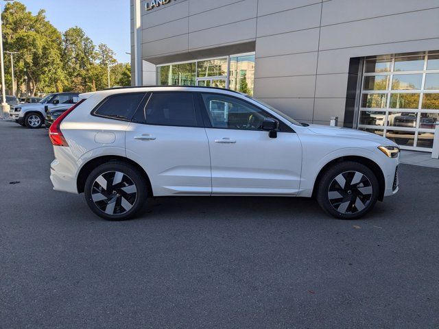 2025 Volvo XC60 Plug-In Hybrid Plus