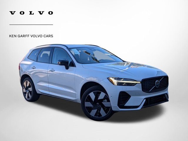 2025 Volvo XC60 Plug-In Hybrid Plus