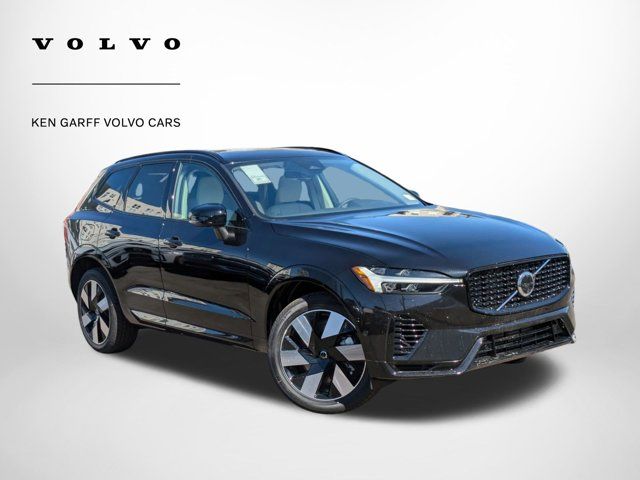 2025 Volvo XC60 Plug-In Hybrid Plus