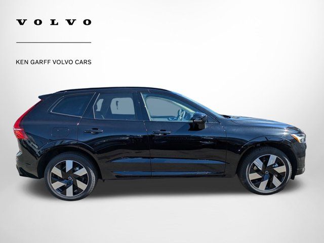 2025 Volvo XC60 Plug-In Hybrid Plus