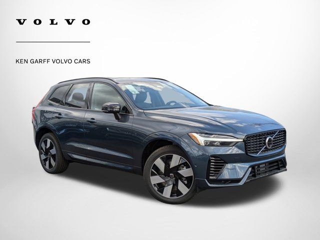 2025 Volvo XC60 Plug-In Hybrid Plus