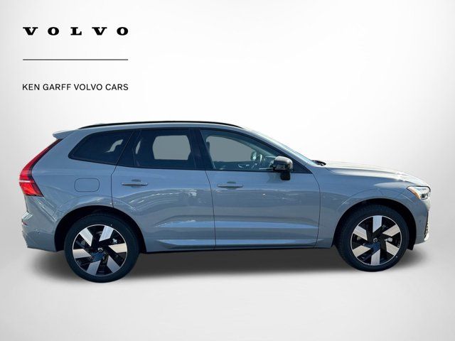 2025 Volvo XC60 Plug-In Hybrid Plus