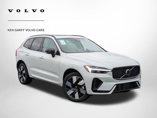 2025 Volvo XC60 Plug-In Hybrid Plus