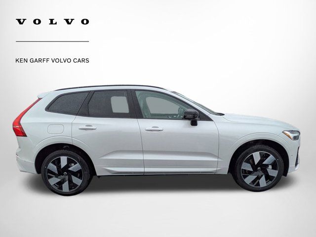 2025 Volvo XC60 Plug-In Hybrid Plus