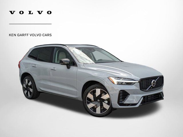 2025 Volvo XC60 Plug-In Hybrid Plus