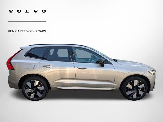 2025 Volvo XC60 Plug-In Hybrid Plus