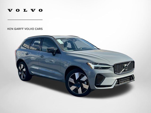 2025 Volvo XC60 Plug-In Hybrid Plus