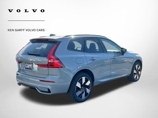 2025 Volvo XC60 Plug-In Hybrid Plus