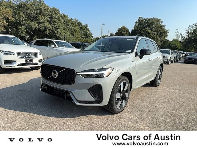 2025 Volvo XC60 Plug-In Hybrid Plus